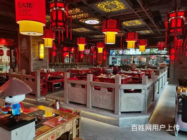 四川成都实木花格木窗中式实木门火锅店装修 - 图片 8