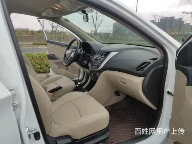 现代 瑞纳 2016款 1.4 手动 GLS 智能 - 图片 8