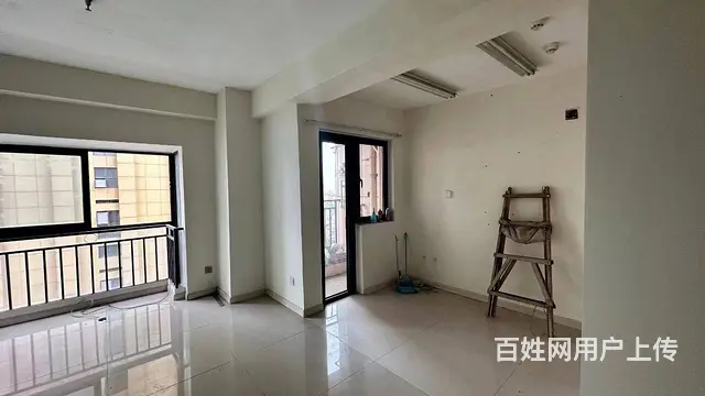 金府SOHO公寓出租 可住可办公带厕所 - 图片 4