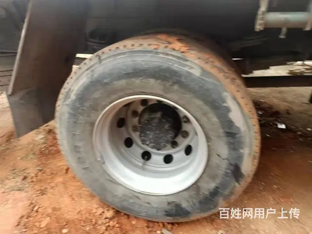 国五240马力江淮格尔发前四后四飞翼车9米6货箱 - 图片 4