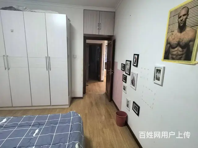 房东直租精装修两室一厅，拎包即可入住。紧邻志华商城，大学 - 图片 3