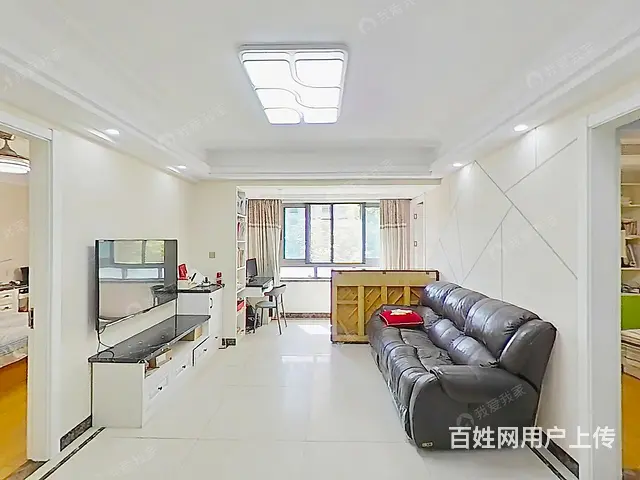 双品质小区，80平私家露台，精装带地暖，随时可看 - 图片 1