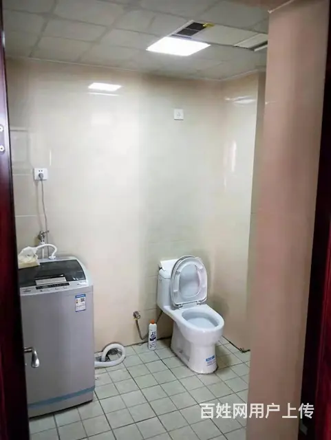 政府南，康馨园（北区）三室两厅精装修，配套齐全，拎包即住 - 图片 7