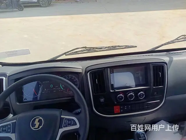 陕汽雪龙K1宽体冷藏车 国六有现车可分期利息低 - 图片 7