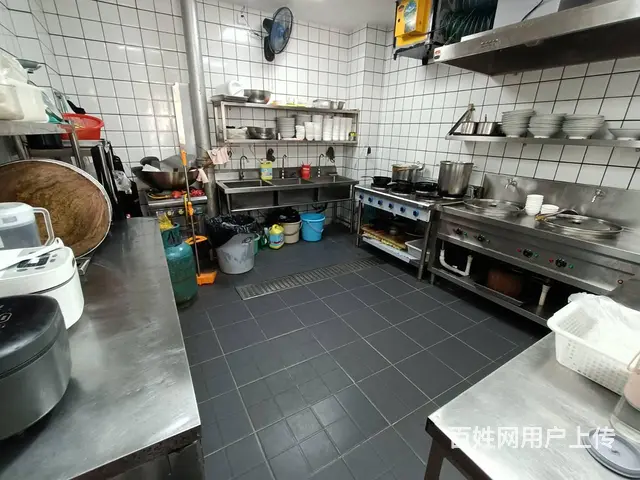 （51旺铺推荐）义龙西路11小对面60平餐饮店转让 - 图片 5
