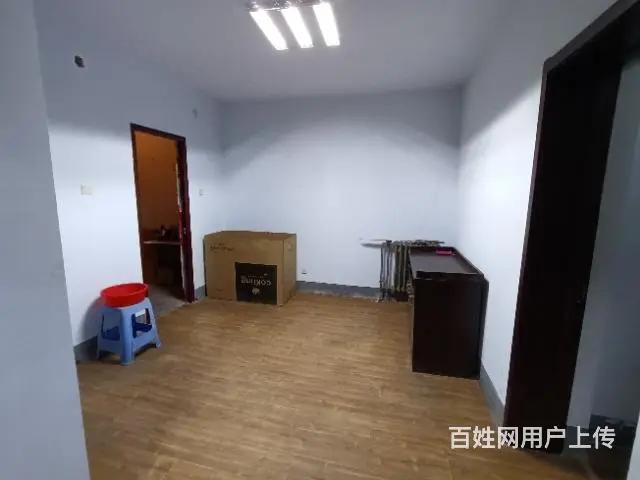 永祥街温馨家园车库上一层老证 - 图片 8