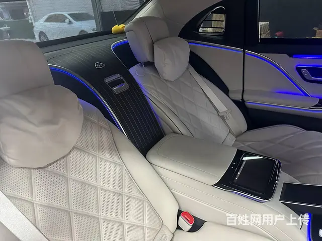 迈巴赫S480改装原厂核桃木饰面板和行政四座马鞍 - 图片 5