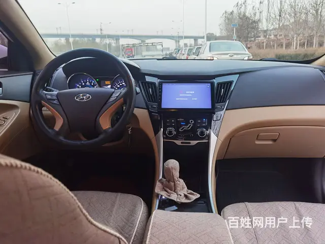 现代 索纳塔 2011款 第八代索纳塔 2.0 手自一体 T - 图片 9