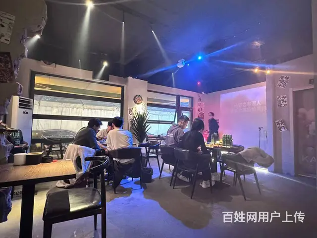 8847（铺联邦）西关兰州剧院附近酒吧餐饮店低价转让 - 图片 1