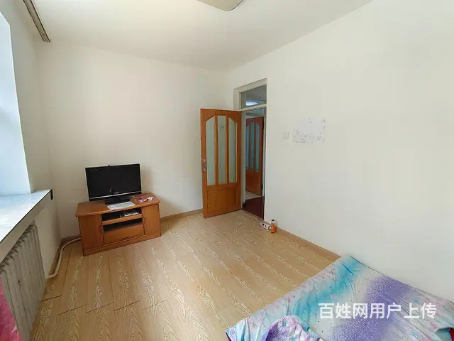 2楼  两室家装  赠送家具家电 拎包入住 - 图片 1