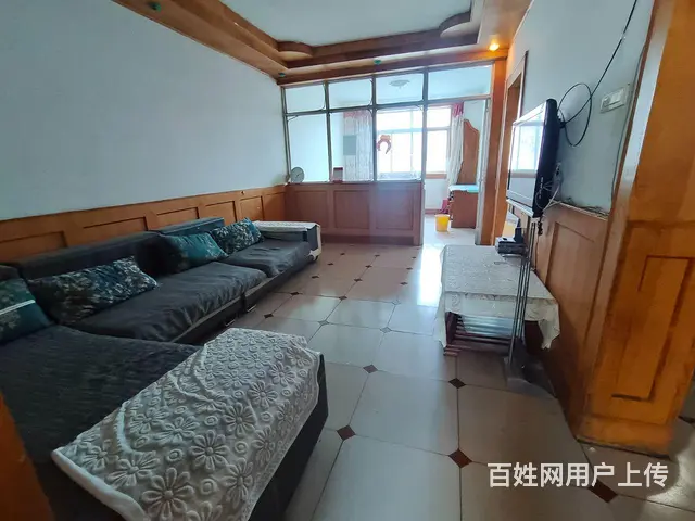 学生路 三室一厅，中装修，证件齐全 - 图片 1