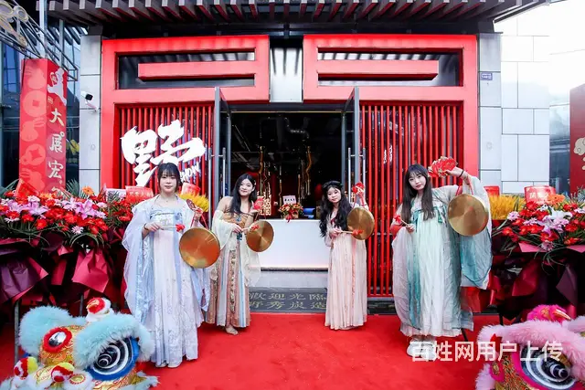 急需餐厅服务员，学历不限，月薪5001-8000元 - 图片 1