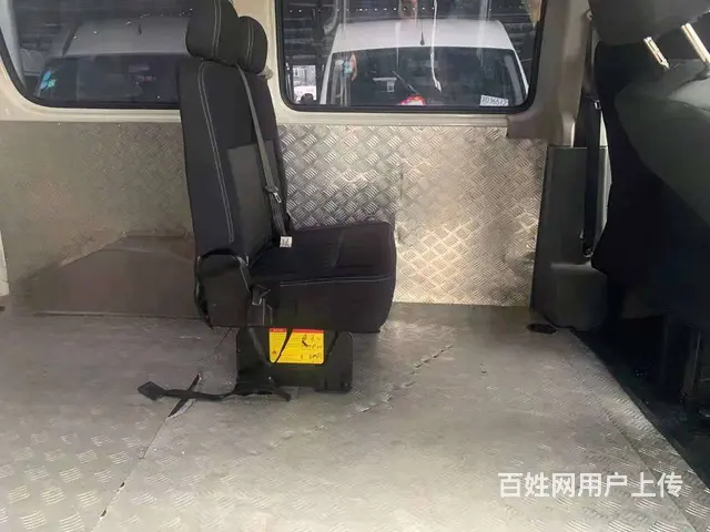 19年10月上牌的上汽大通V80，2.5T柴油机， - 图片 10