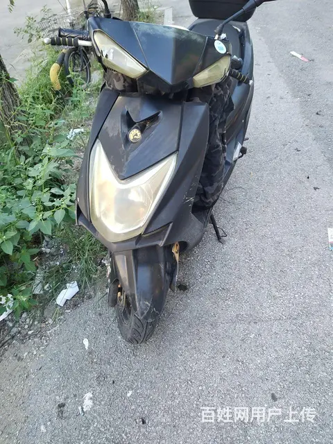 125踏板摩托车 - 图片 2