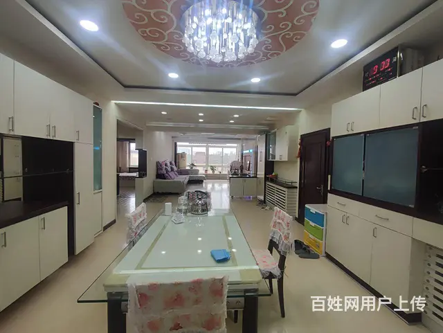 中心市场附近  银鑫花园  电梯6楼 152平  标准的三室 - 图片 3