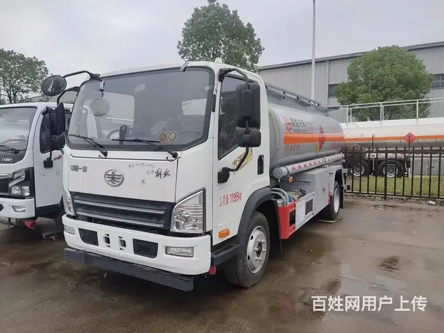 楚胜厂家直销5吨油罐车 一汽解放降价处理 - 图片 3