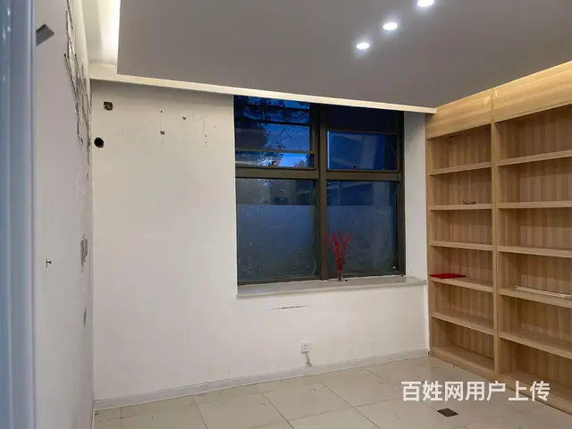 出租一二楼 - 图片 1