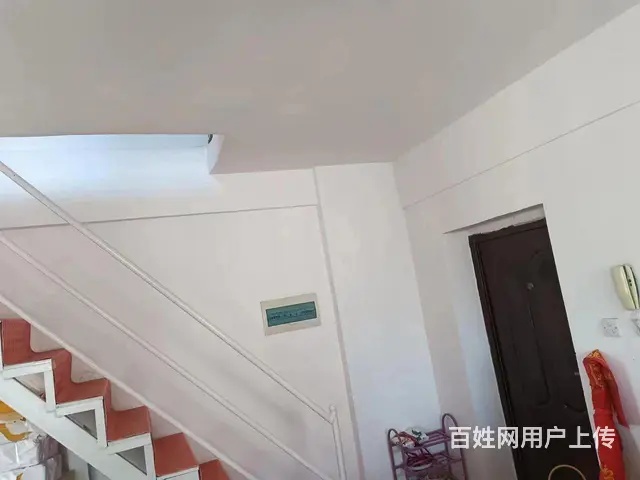 个人一手房出售，新市政府陶然居b区。六楼带阁楼 - 图片 2