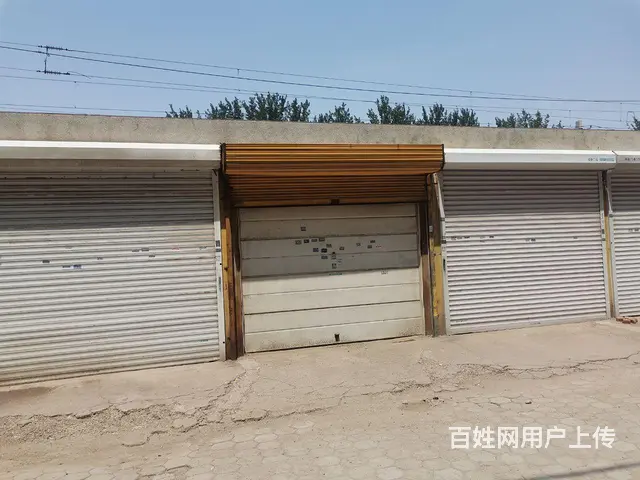 出租车库 - 图片 1