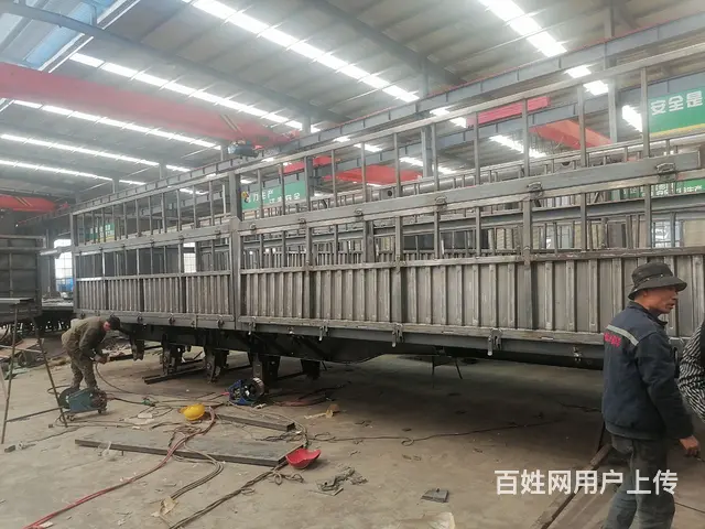 重汽汕德卡 半挂车 - 图片 6
