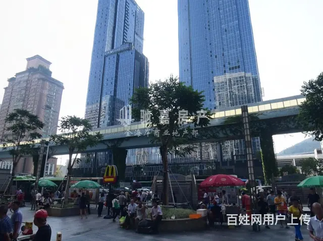 火车站公交站 人流量大 适合花店 衣服 美甲 黄金回收 旅游 - 图片 8