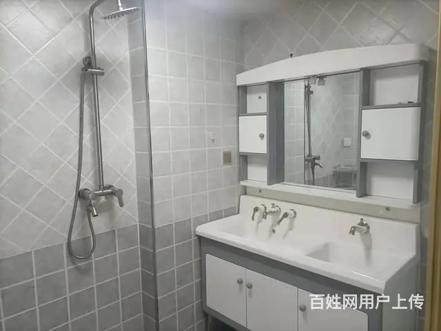 新柳城E区，电梯6楼，中间户87.3平两室两厅通厅格局，婚装 - 图片 3
