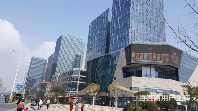 星耀城一期地铁旁，商业用地，精装带家具，周边配套设施齐全！！ - 图片 4