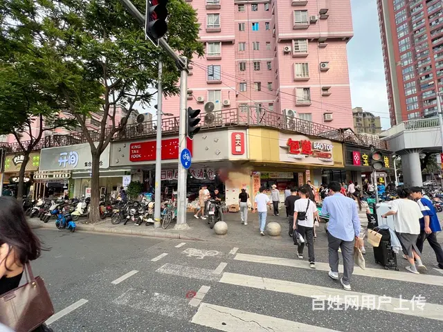 京溪南方医院地铁站春兰花园十字路口临街商铺出租 春兰花园斑马 - 图片 1