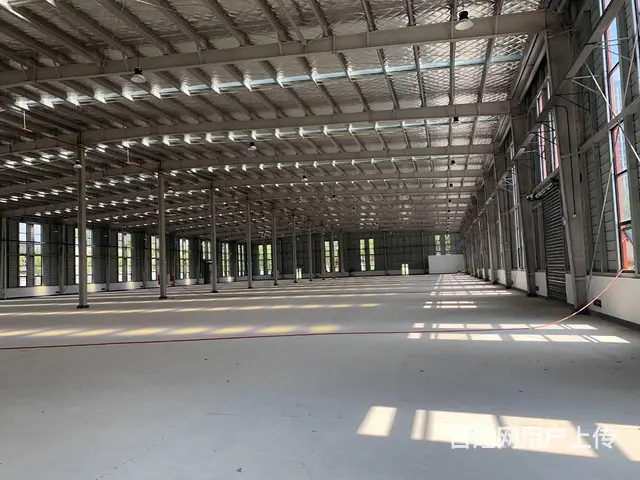龙泉经开区南2路5000平米临街独栋厂房出租 - 图片 1