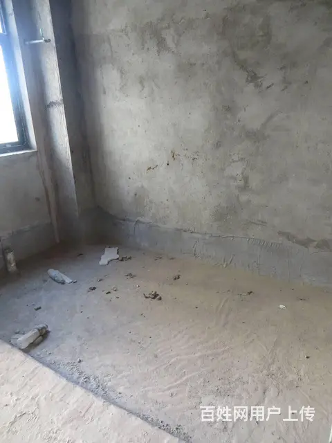 上高金色家园一楼毛坯四房送车库小区环境优美住人安静三证可按揭 - 图片 7