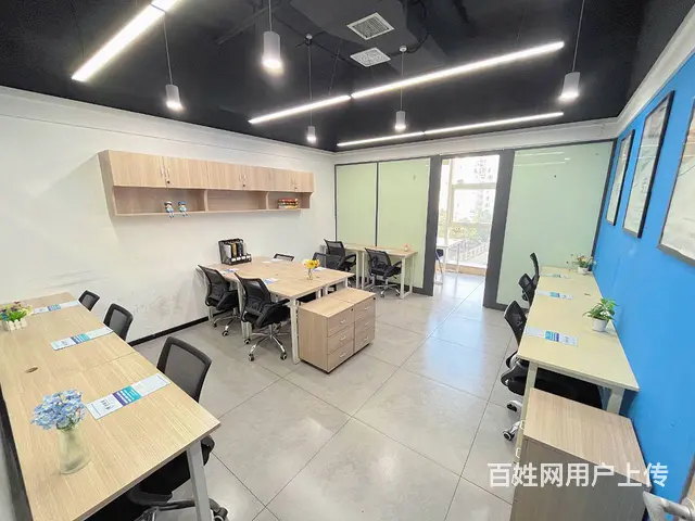 送2个月免租期，万家丽商圈1加1靠窗的精装办公室，户型方正 - 图片 1
