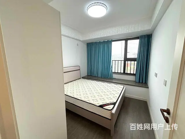 湖西 湖西映月 精装修电梯大三房两卫 好停车 大户型押一付一 - 图片 5