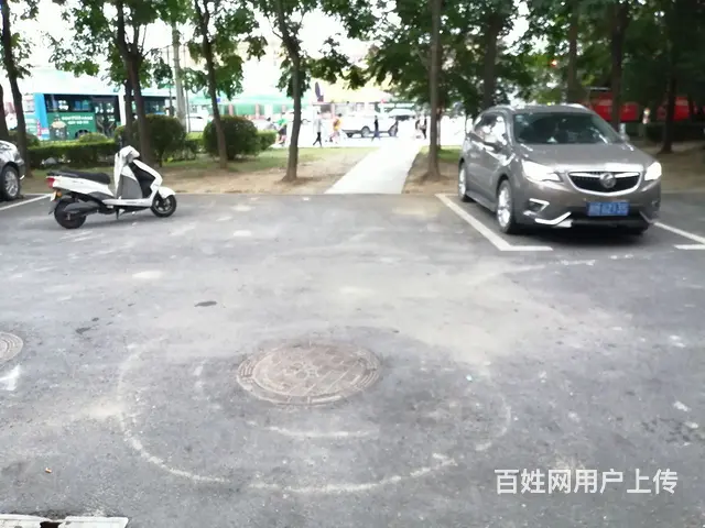 二中旁繁华地段门面出租 - 图片 3