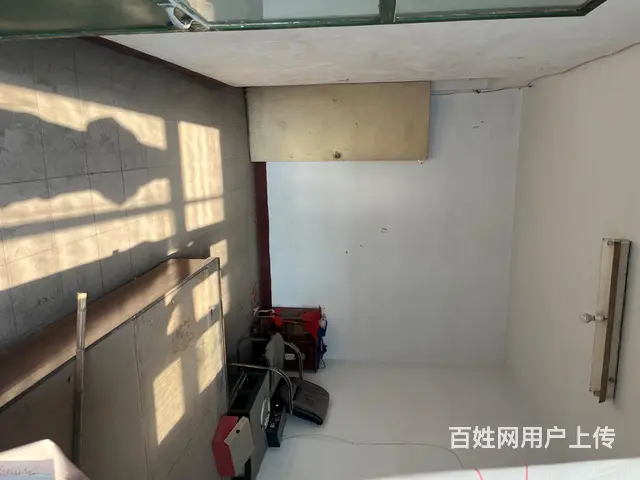 【搞定了！】总价1.9 馨苑十区附近 五楼非顶楼 两室一厅 - 图片 5
