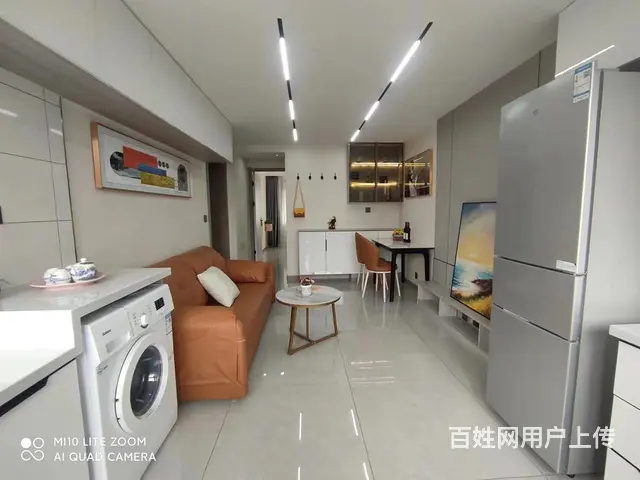 急售艳粉3楼南北43 精装修露台30平家电全价额美丽---- - 图片 6