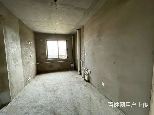 中央公园C区14楼，128平，三室二厅二卫，毛坯。86万过户 - 图片 4
