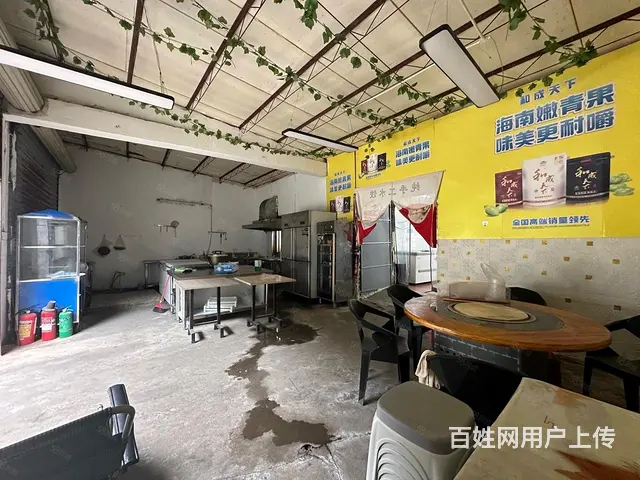 苍西集贸市场门口，转让费包含两个月押金 - 图片 4