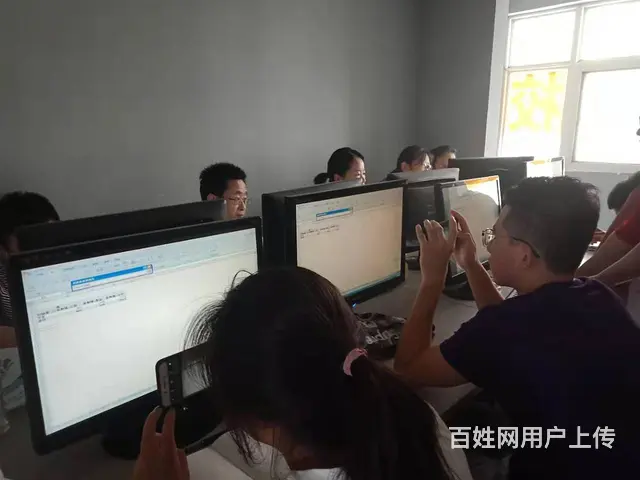 防洪渠电脑技能职业培训学校招生人手一机随到随学优惠 - 图片 3