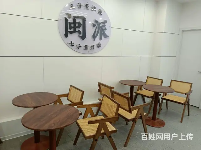 C11948位于昌吉市中山路天河婚恋广场内临街店面转让 - 图片 3