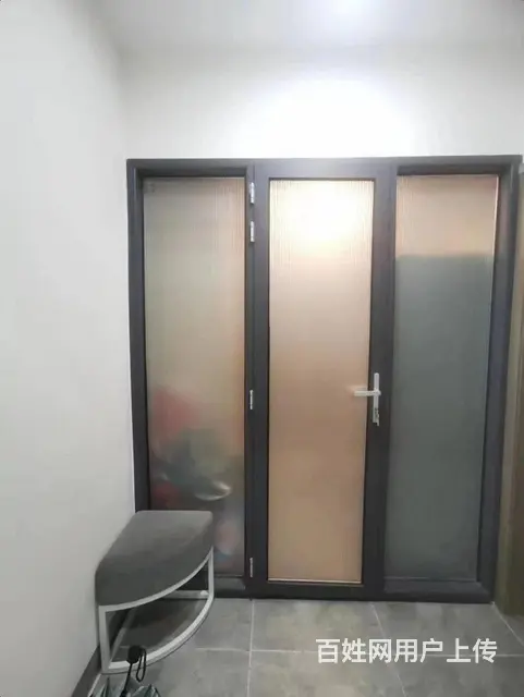 业主急售樽憬财富广场精装修三室的房子毛坯房的价格证件满二 - 图片 5