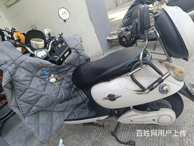 绿源踏板电动车 - 图片 1
