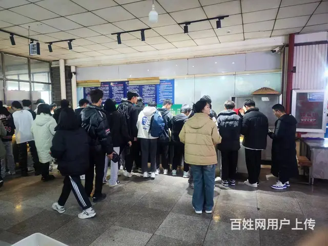3862（爆铺网）万人学校食堂内清真馆无竞争档口转让 - 图片 2