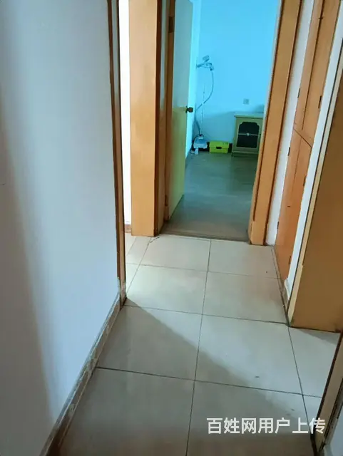洪南路步梯高层两室，家具家电齐全，产证在手接受按揭，看房方便 - 图片 8