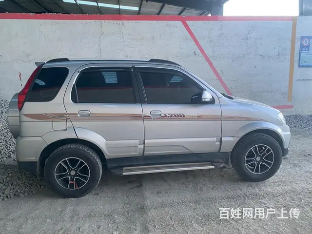 众泰T200 2014款 1.5 无级 两驱精英型 - 图片 7