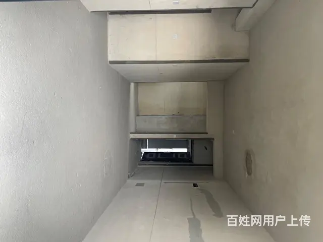 翡翠园送车位 全新毛坯三房 - 图片 2