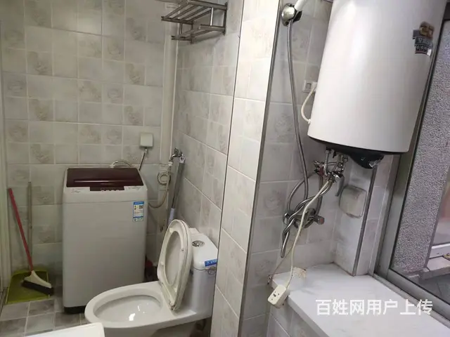 寰寰美食城砂轮小区 普通住宅1室1厅 精装修 - 图片 1