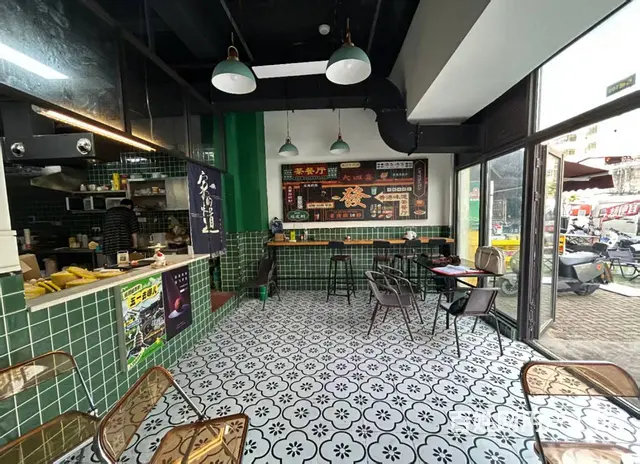 （51旺铺推荐）坡博家园86平带外摆餐饮店转让 - 图片 2