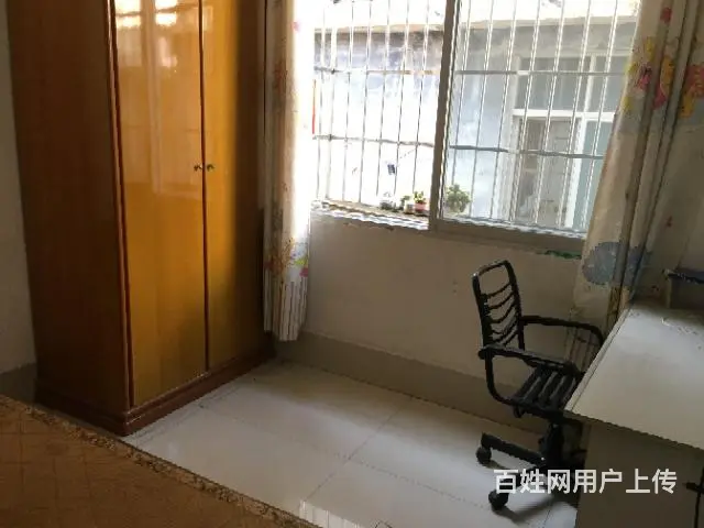 玉高附中对面套间可停小车 - 图片 4