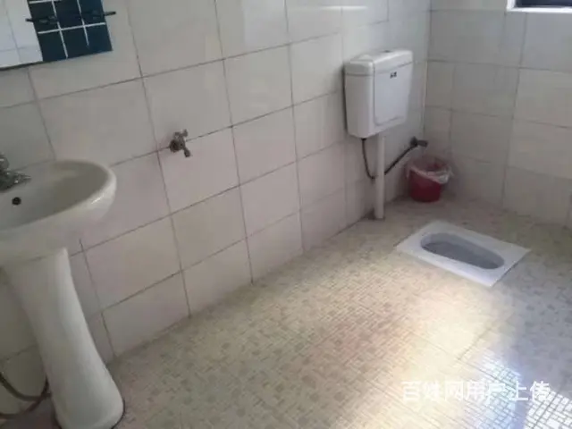 工业中汇展华城，电梯二楼2房2厅100方全新靓装修家私电器齐 - 图片 9