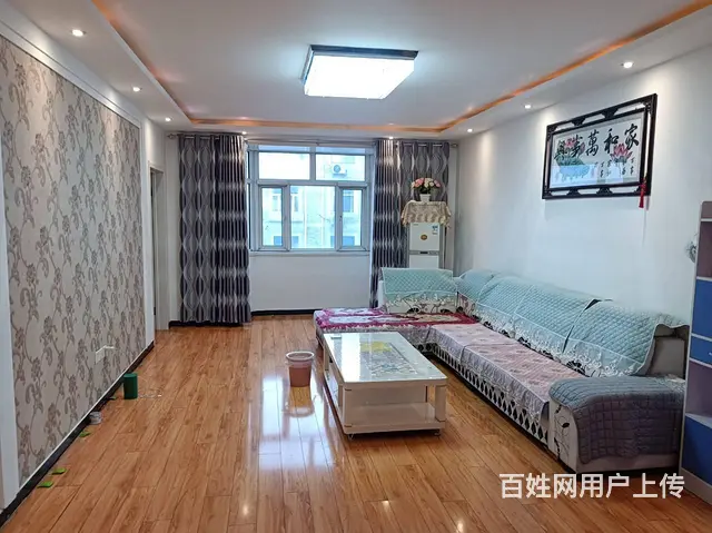 公园东街北段青青家园东区三室两厅两卫 中装 有证可贷款 - 图片 1